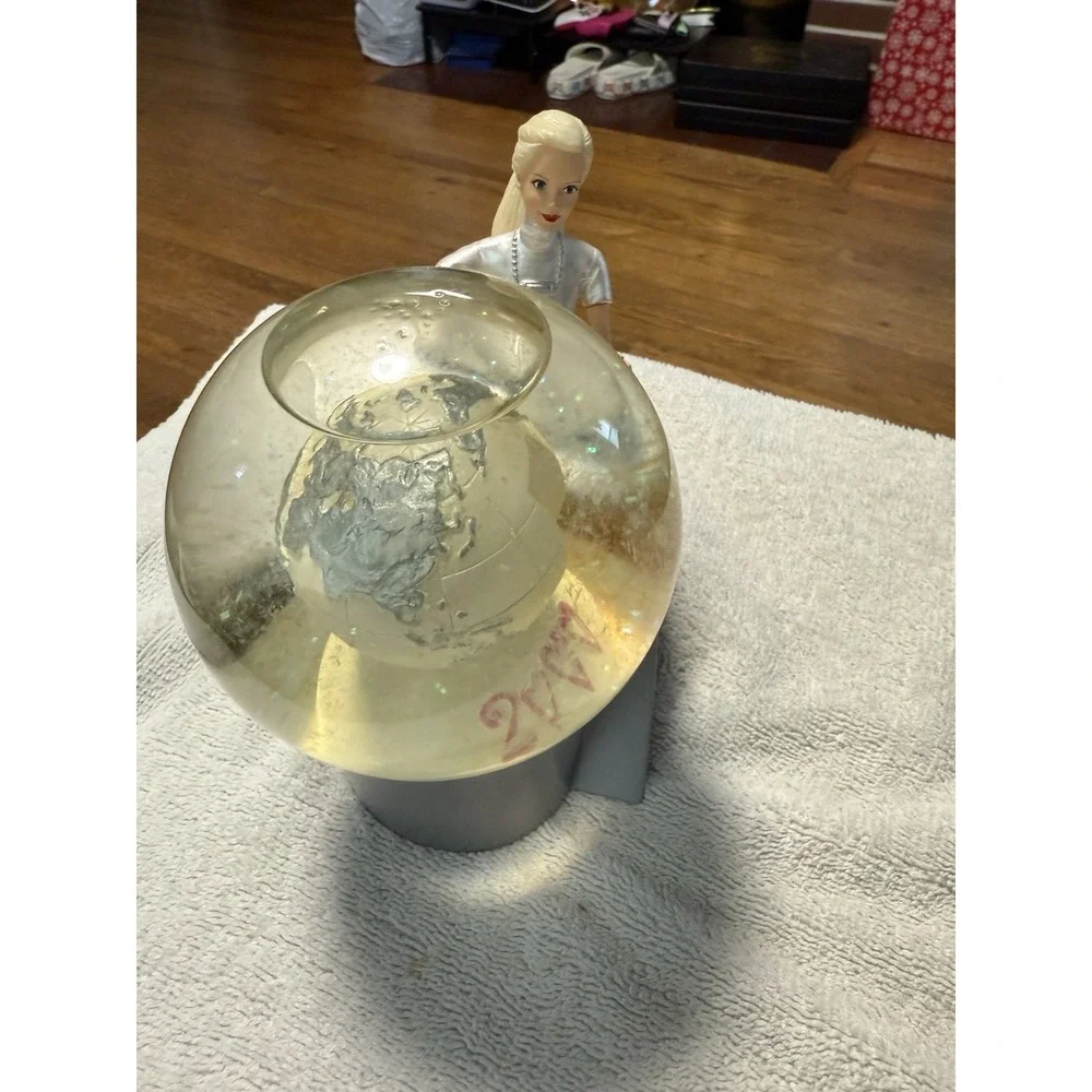 Barbie‎ 2000 Celebrating the New Millenium Snow Globe Music Box